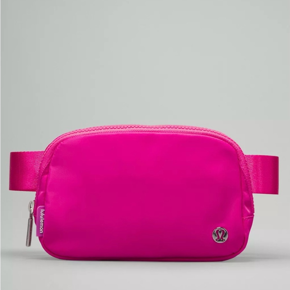 Lululemon Everywhere Belt Bag 1L